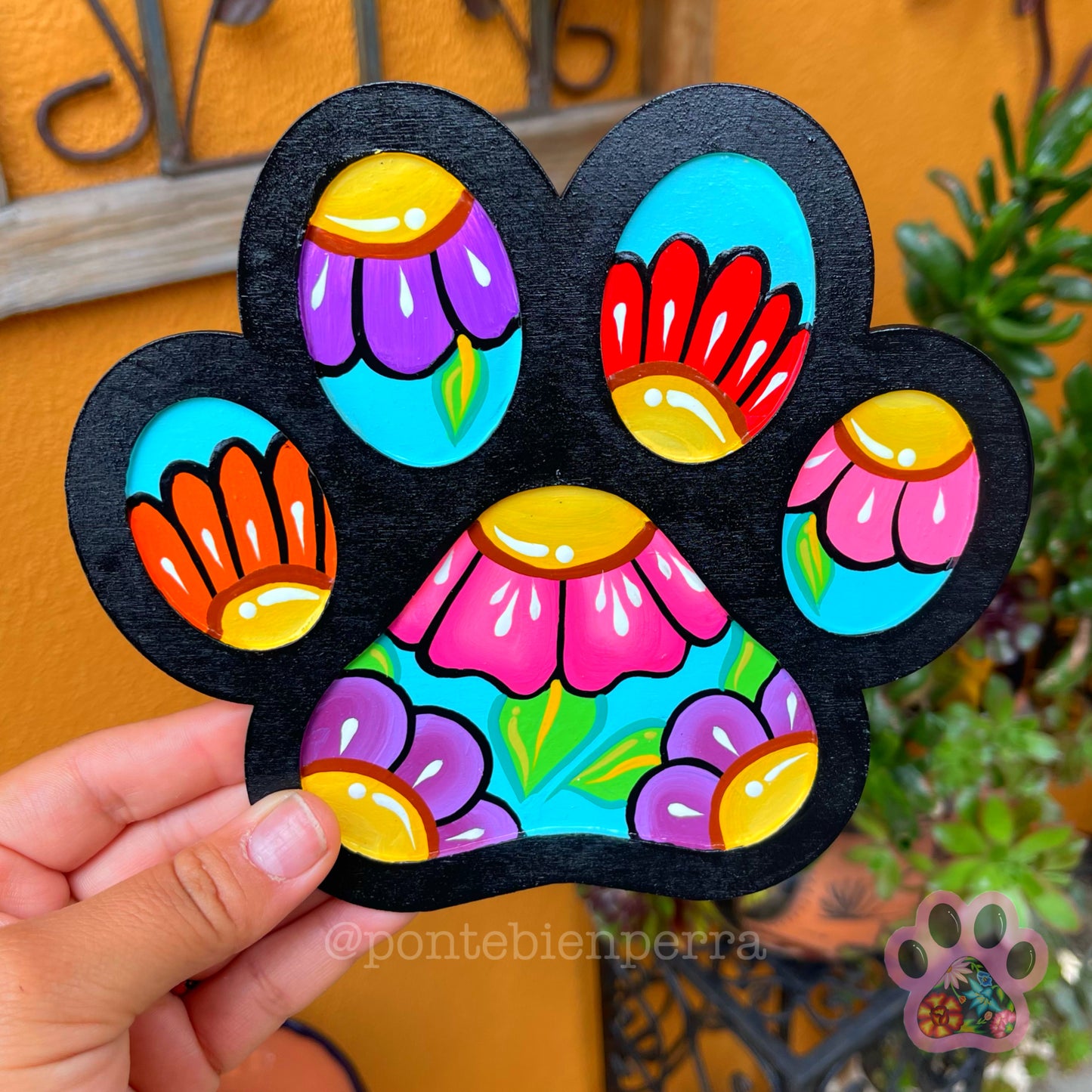 Florecita Dog Paw