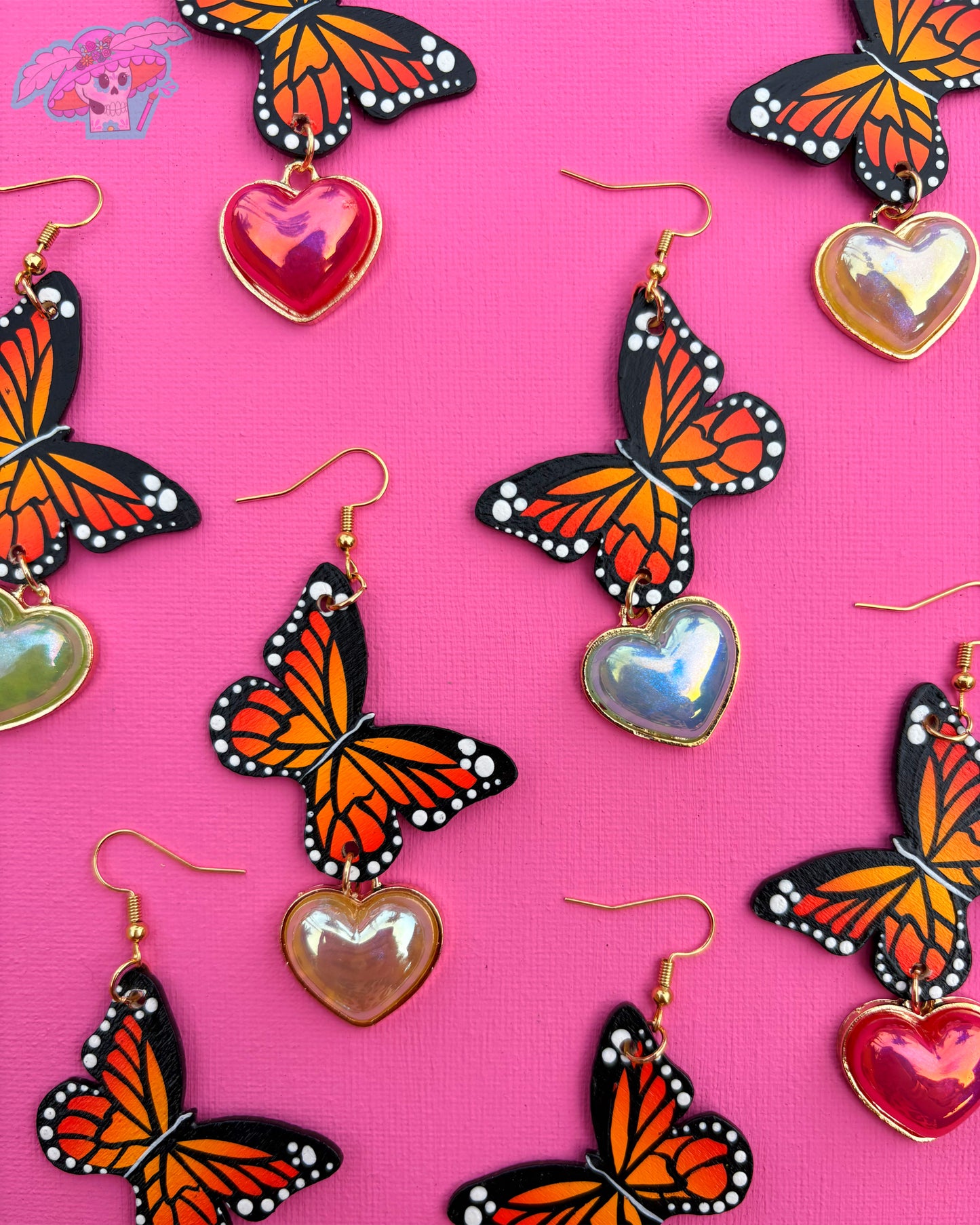 Corazón Mini Butterfly Earrings